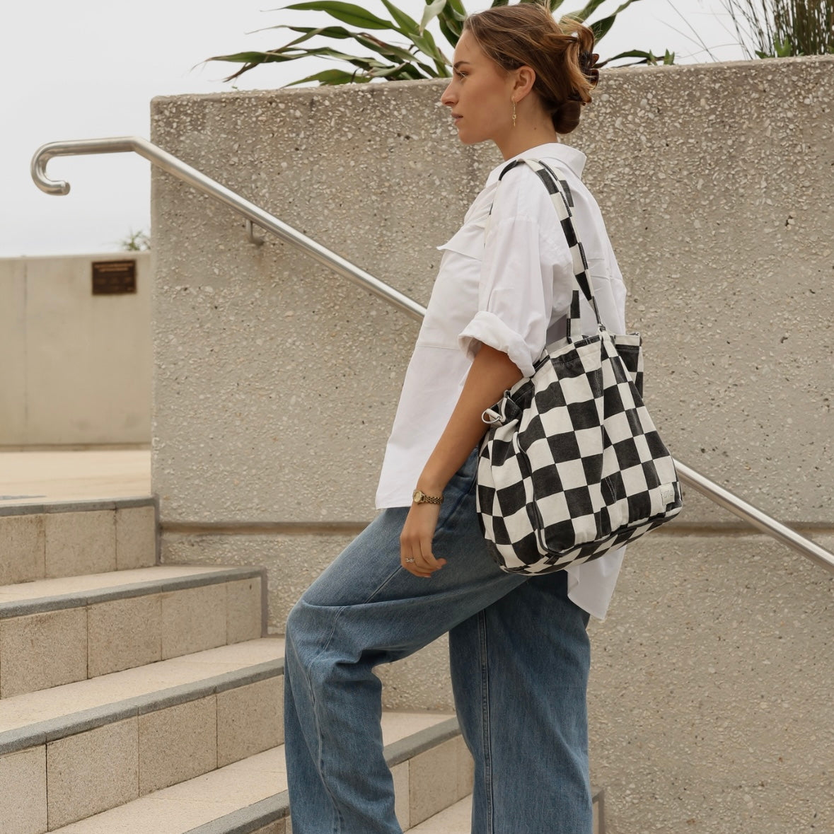 Array Bags Array - Tote bags with pockets to get you organised, simply!