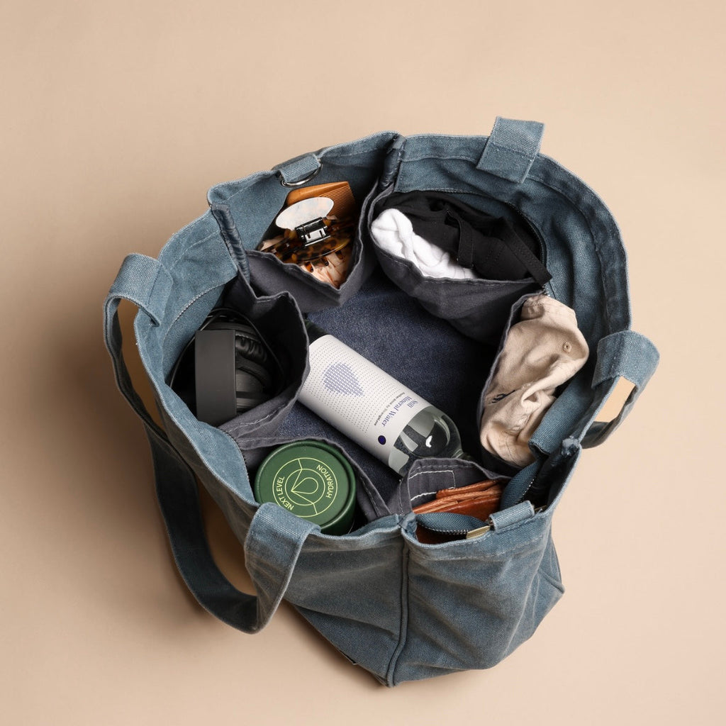 Array Bags Array - Tote bags with pockets to get you organised, simply!