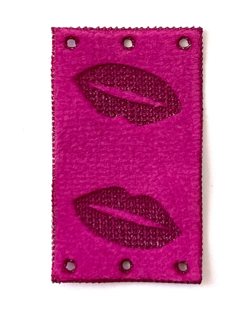 Sew on labels for your pockets – for a little extra help to organise and find all the things.