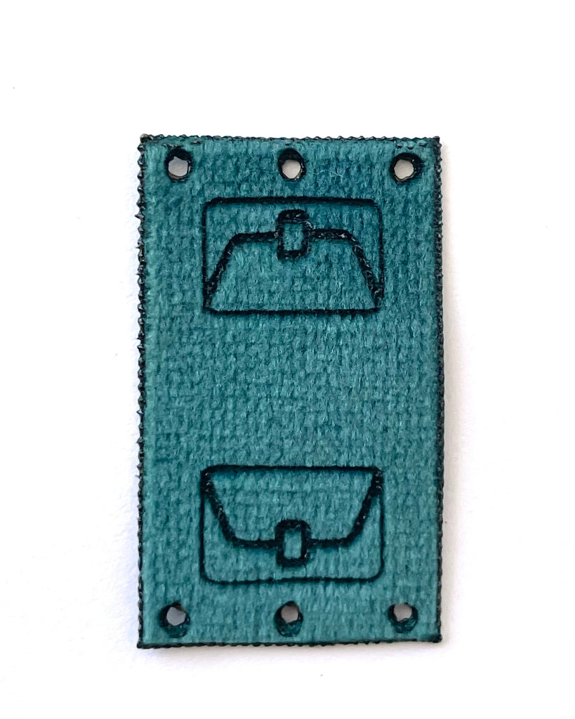 Sew on labels for your pockets – for a little extra help to organise and find all the things.