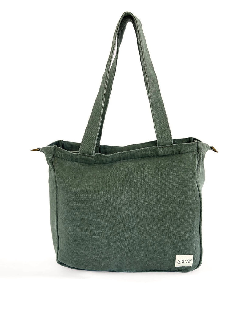 Everyday Zip Top tote bag with six internal pockets, in a versatile and casual style. Organise the chaos of everyday life. From baby bag, to work bag it is an everyday essential.